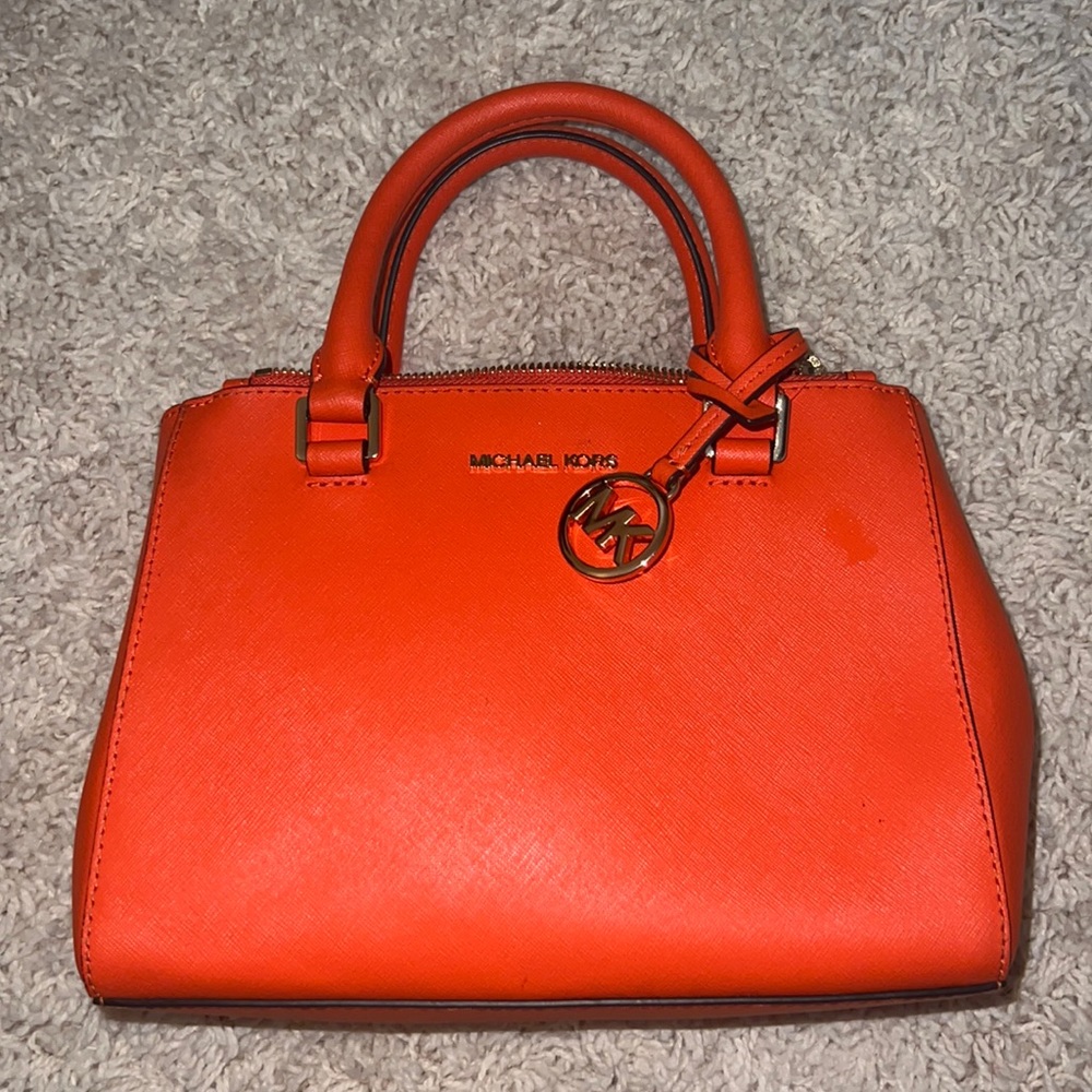 Michael Kors purse